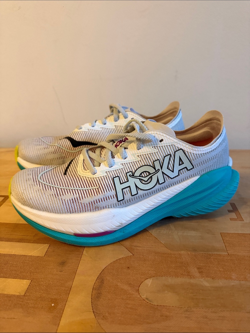 Hoka Women's Mach x2 Performance Running Shoes